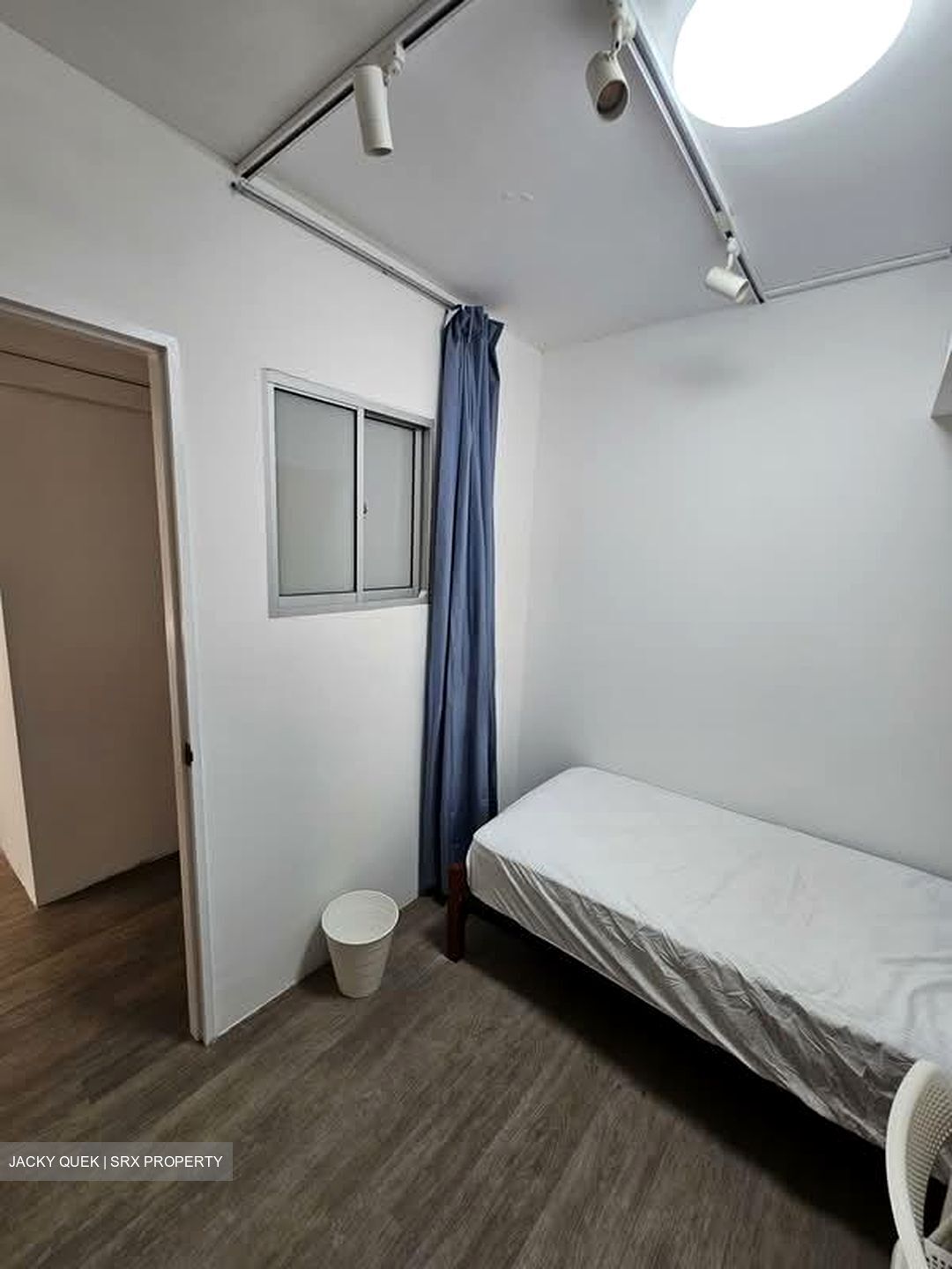 Lucky Plaza (D9), Apartment #569298081